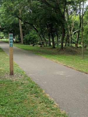 Beaumont-Salina Trailhead