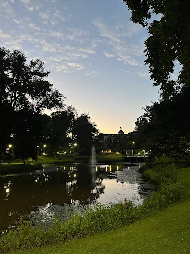 Emeriti Park