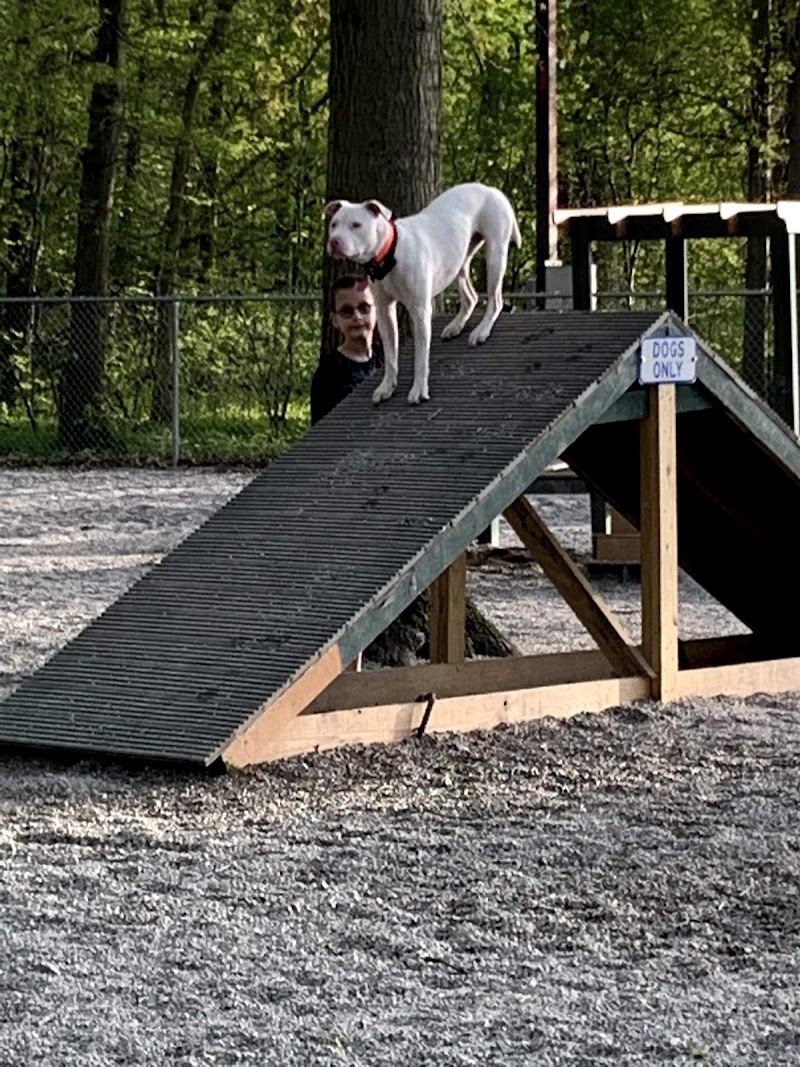 Avon Lake Dog Park - Avon Lake, OH