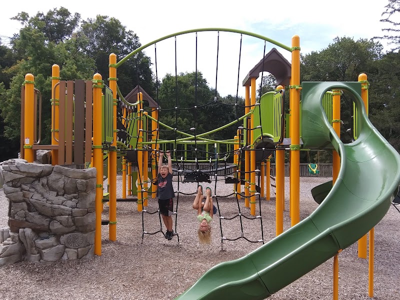 Barnesville Parks and Recreation Center - Barnesville, OH
