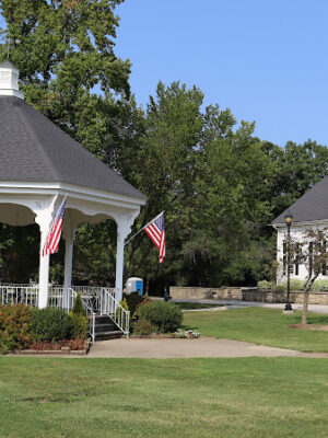 Cahoon Memorial Park West