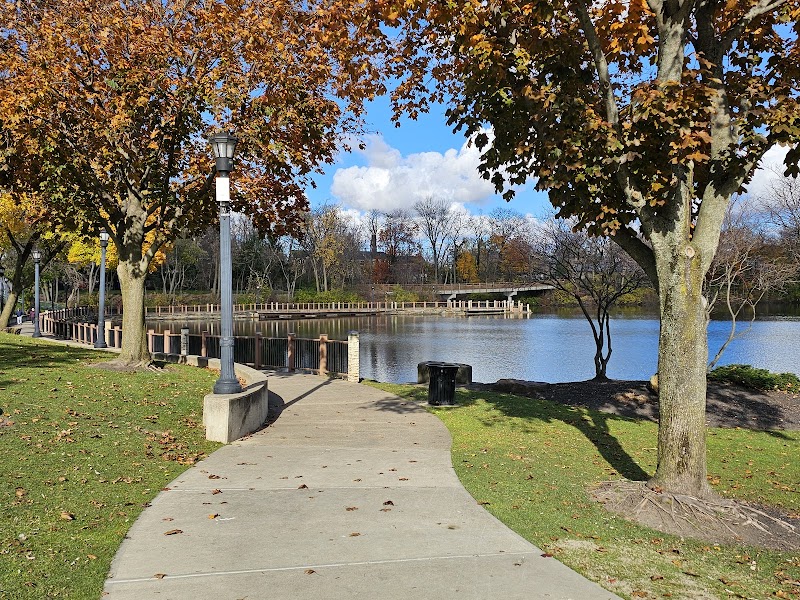 Coe Lake Park - Berea, OH