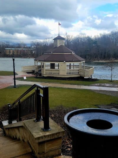 Coe Lake Park - Berea, OH