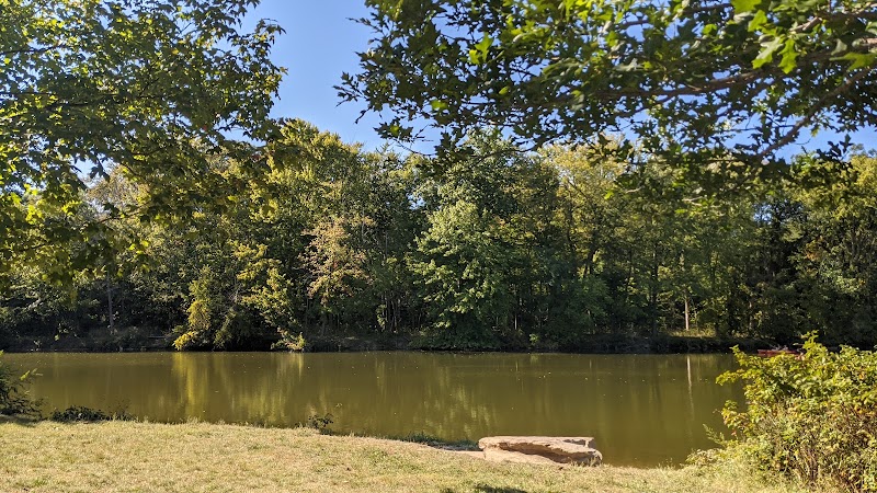 Wallace Lake Park - Berea, OH