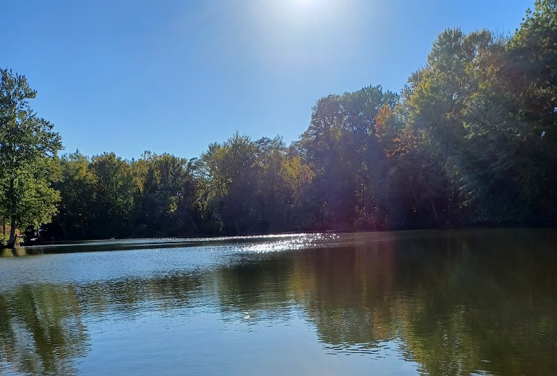Wallace Lake Park - Berea, OH