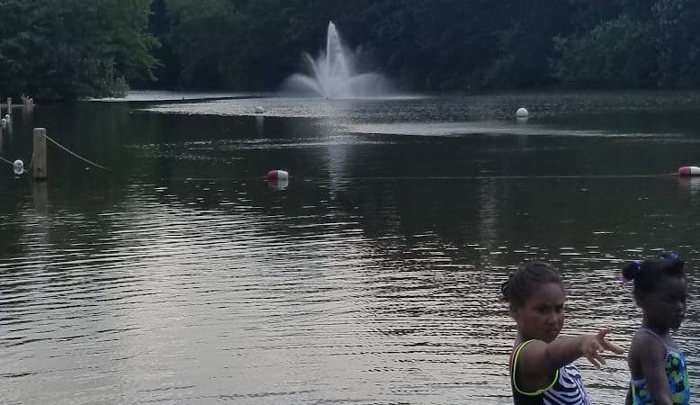 Wallace Lake Park - Berea, OH
