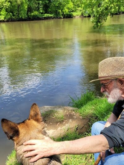 River Community Park / Tuscarawas river water trail access ( river mile 71.8 ) - Bolivar, OH