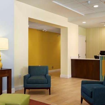 Days Inn & Suites by Wyndham Caldwell - Caldwell, OH
