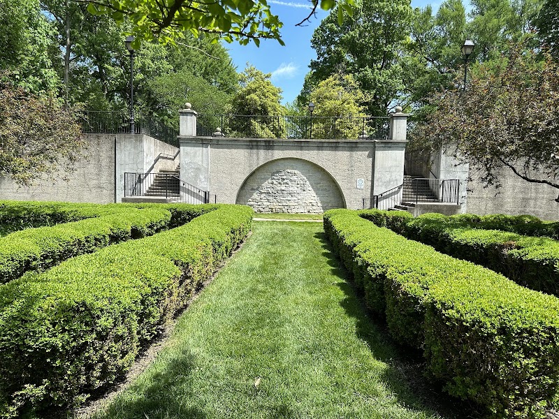 Fleischmann Gardens - Cincinnati, OH