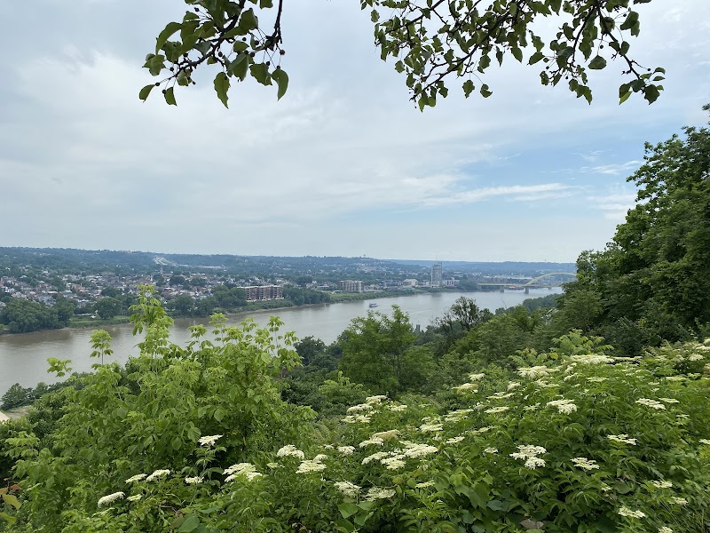 Tom Jones Commons in Eden Park - Cincinnati, OH