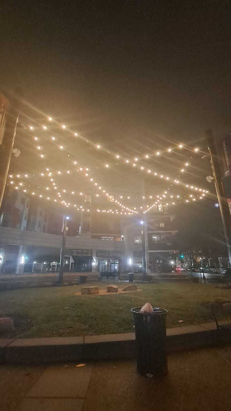 USquare Courtyard - Cincinnati, OH