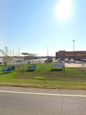 Dog Park at Love’s Travel Stops