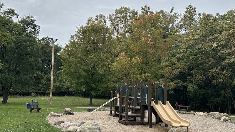 Cleveland Metroparks Meadow Ridge Picnic Area - Cleveland, OH