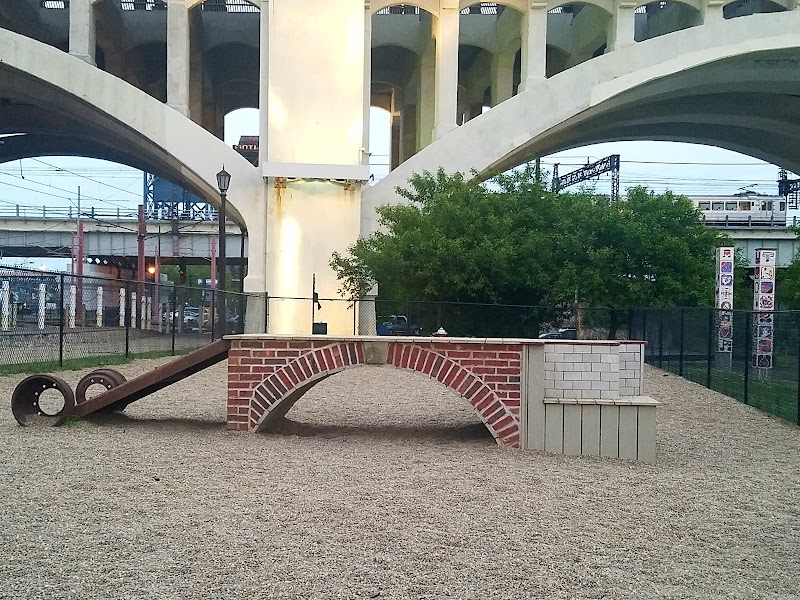 Downtown Cleveland Dog Park - Cleveland, OH