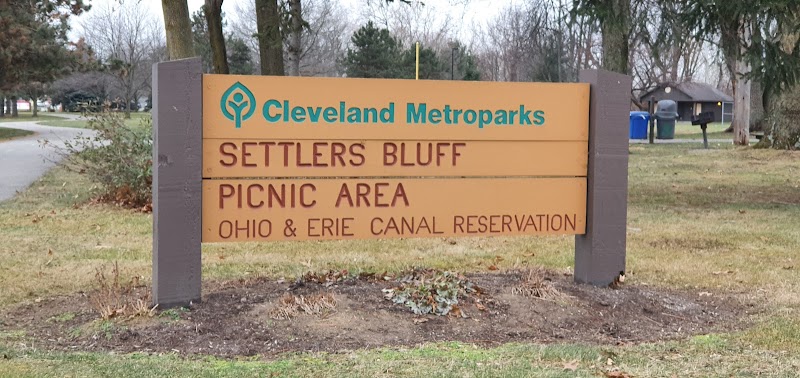 Settler’s Bluff Picnic Area - Cleveland, OH