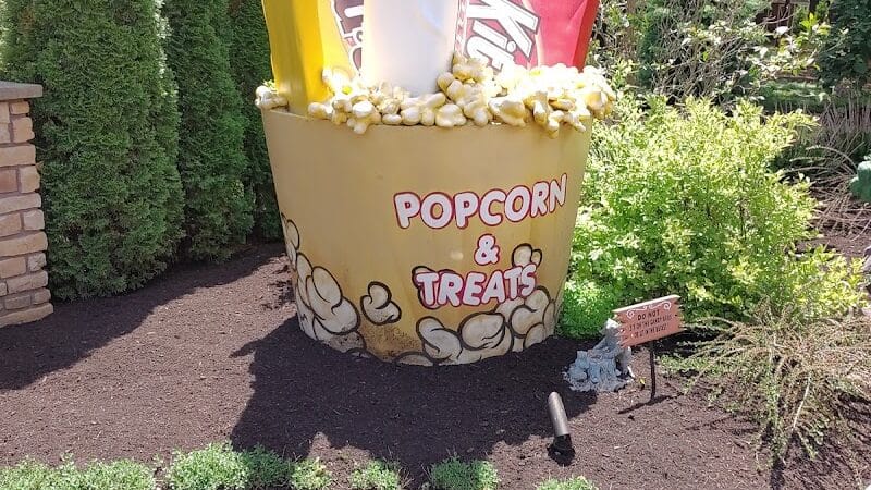 Hippley Gardens - Columbiana, OH