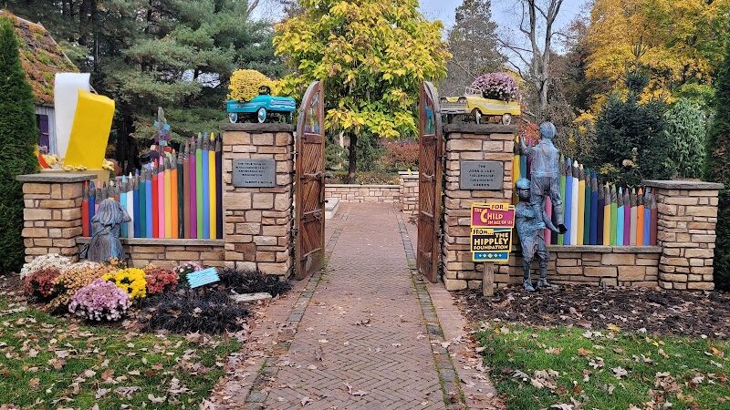 Hippley Gardens - Columbiana, OH