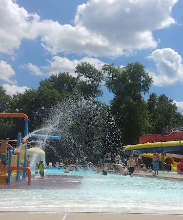 Lake Park Aquatic Center