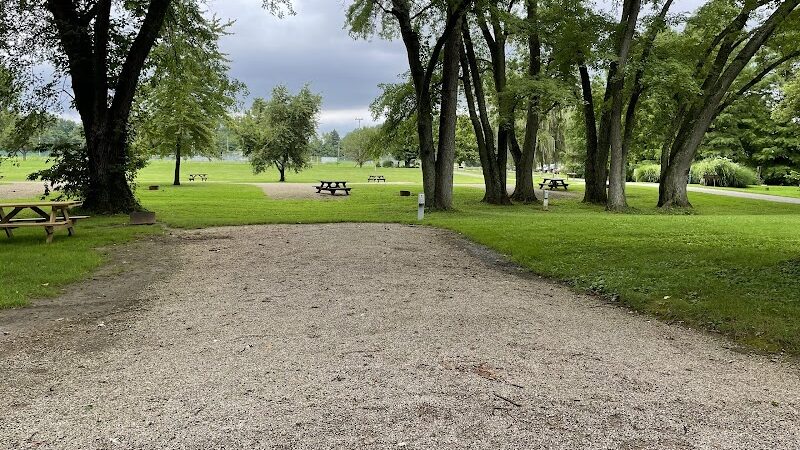 Lake Park Campground - Coshocton, OH