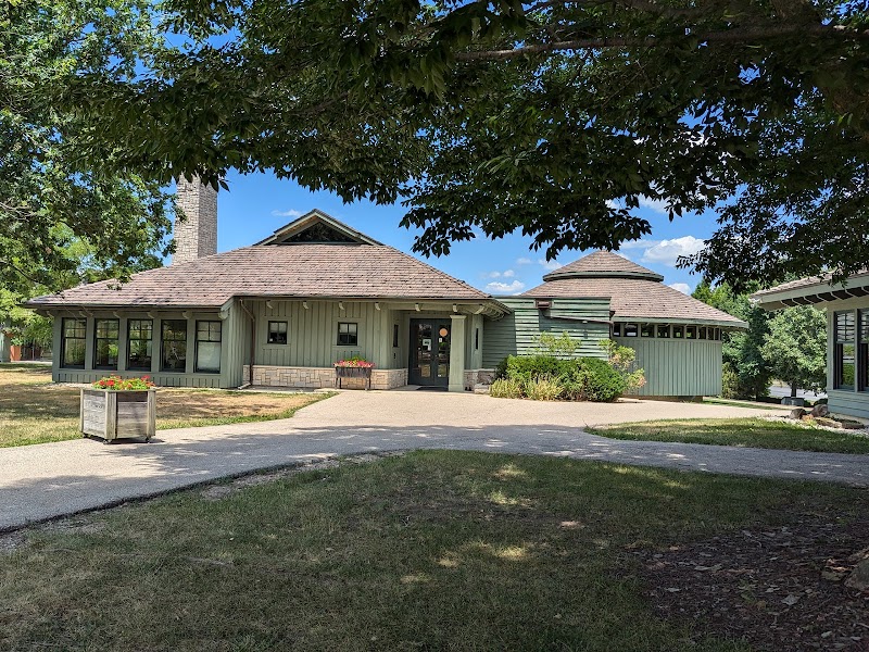 Cox Arboretum MetroPark Picnic Area - Dayton, OH