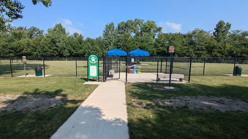 Bev's Dog Run - Delphos, OH