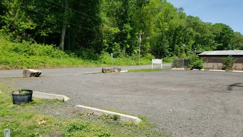 Derby & Ansonia Dog Park - Derby, CT