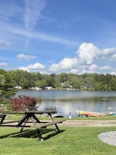 Fireside Lake Campground - East Rochester, OH
