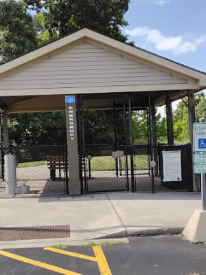 Wingerd Service Dog Park (for service dogs only)