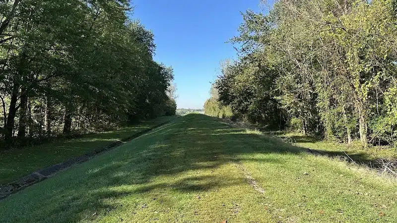 Alum Creek Dam Trail - Galena, OH