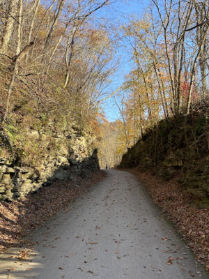 Glenmont Trailhead, Ohio to Erie Trail