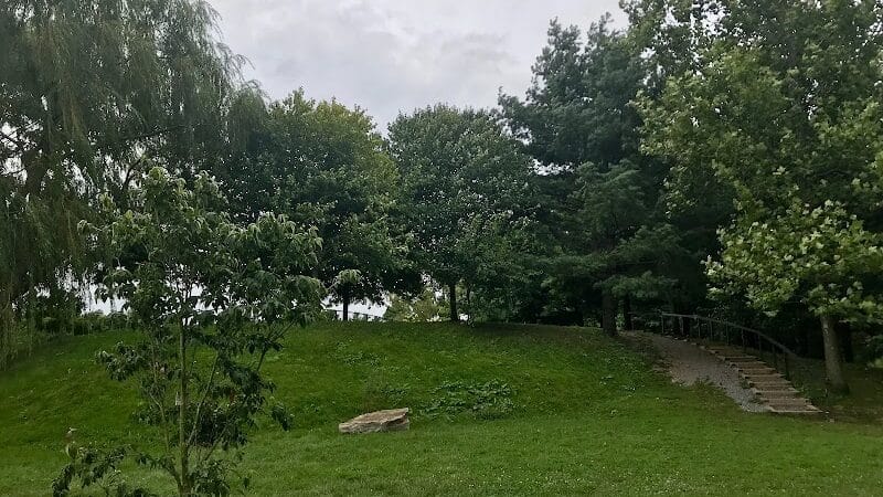 Grass Island Dog Park - Greenwich, CT