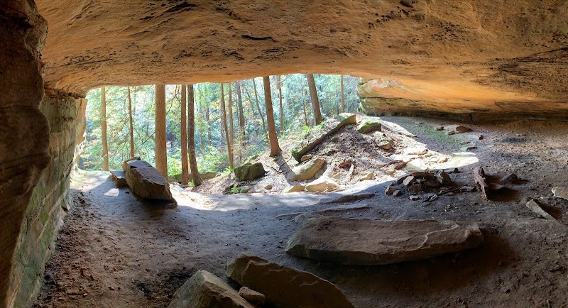 21 Horse Cave - Logan, OH