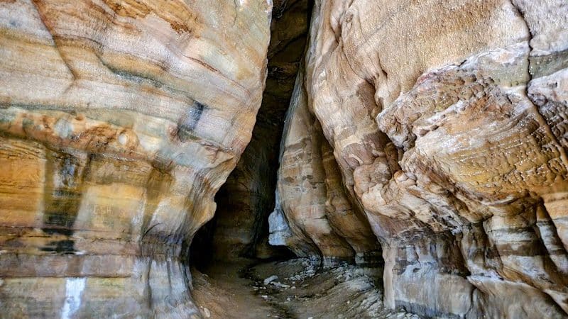 Chapel Cave Trail Head and Rappelling Area Parking - Logan, OH