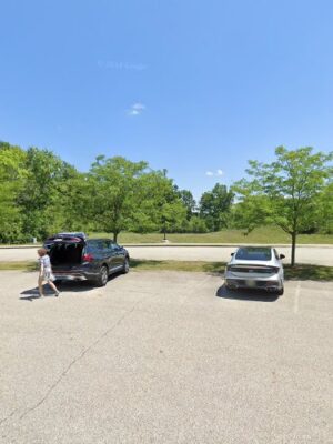 Carolyn Ludwig Mugrage Dog Park Parking lot