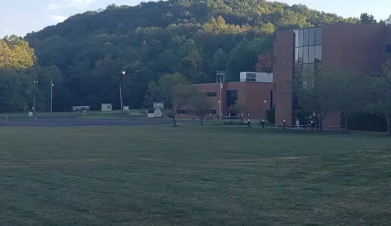 Hocking Adena Bikeway Trailhead - Nelsonville, OH