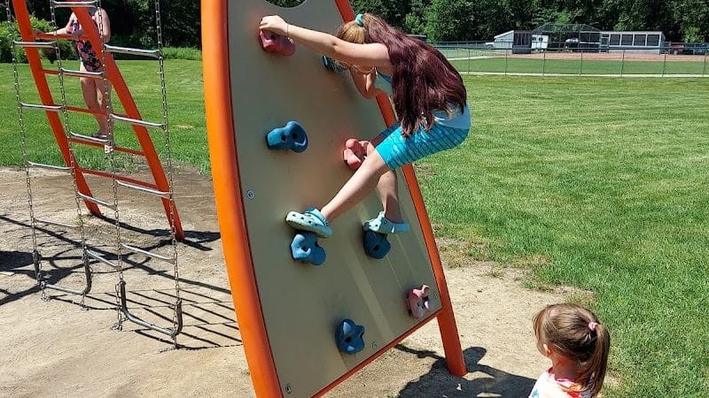 Ludowici Community Foundation Park - New Lexington, OH