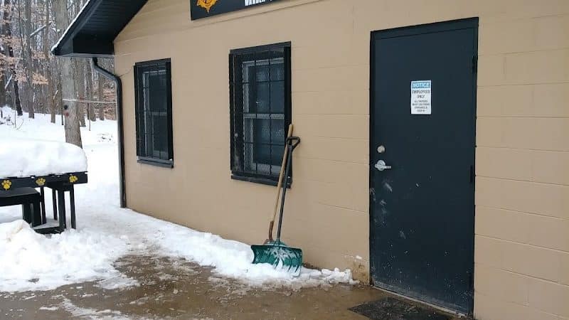 Perry County Dog Shelter - New Lexington, OH