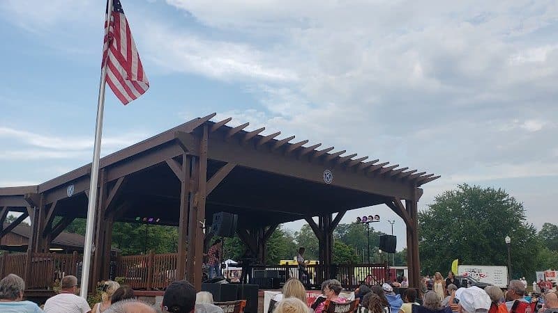 Columbia Woods Park - Norton, OH