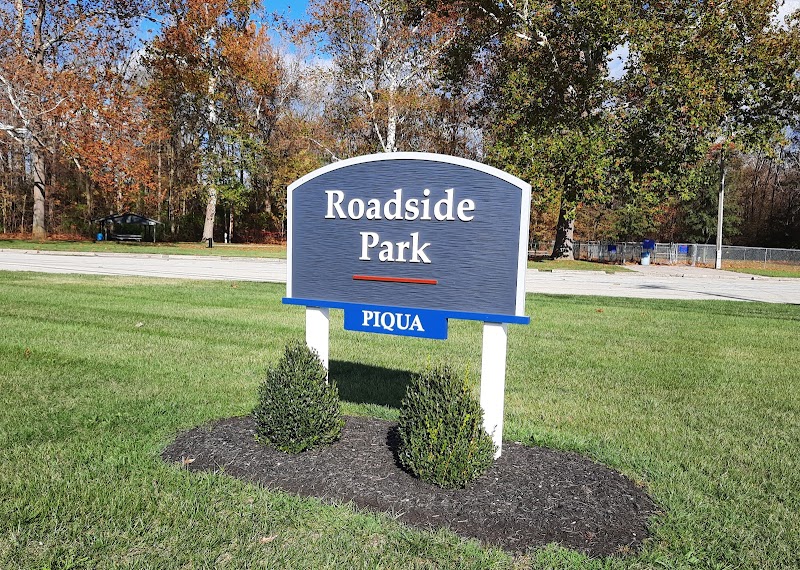 Roadside dog park - Piqua, OH
