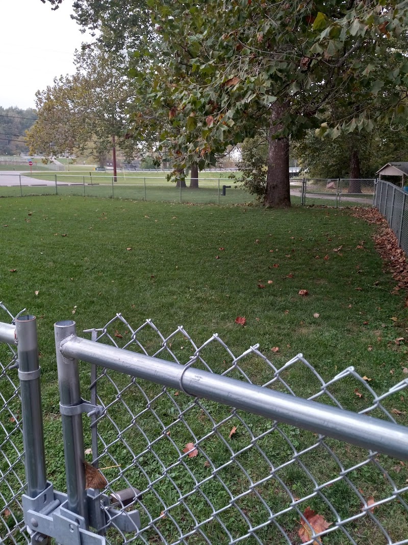 Roadside dog park - Piqua, OH