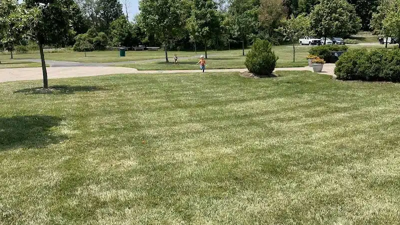 Village Green Park - Powell, OH