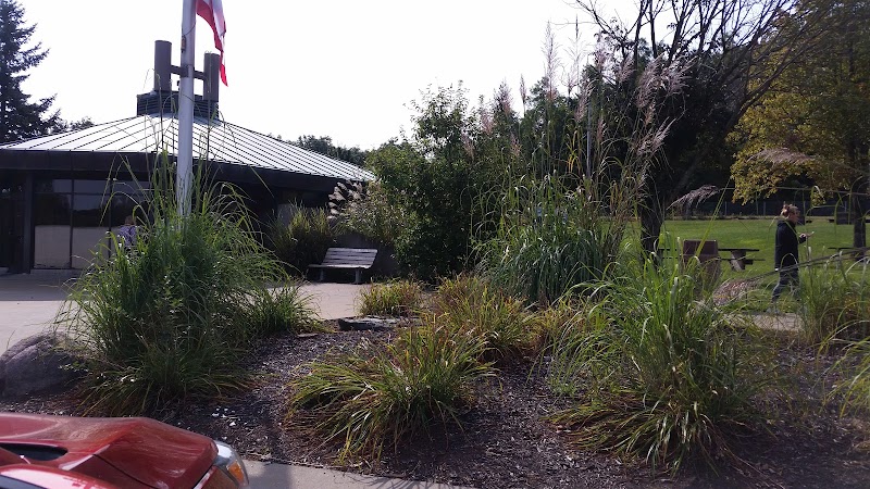 Rest Stop w/ Dog Walking sleep - Salesville, OH