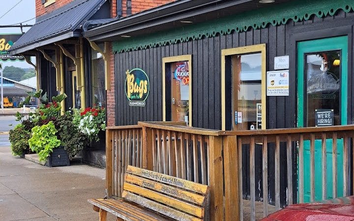Bags Sports Pub Sugarcreek - Sugarcreek, OH