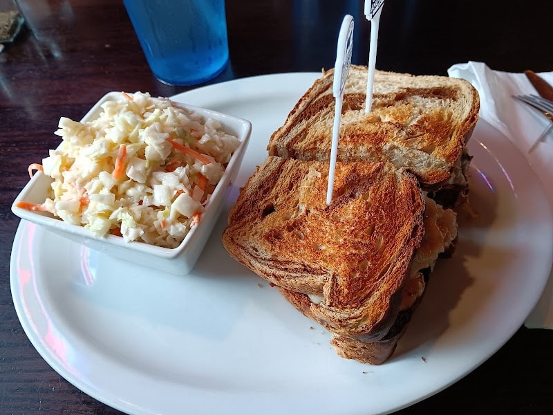 Bags Sports Pub Sugarcreek - Sugarcreek, OH