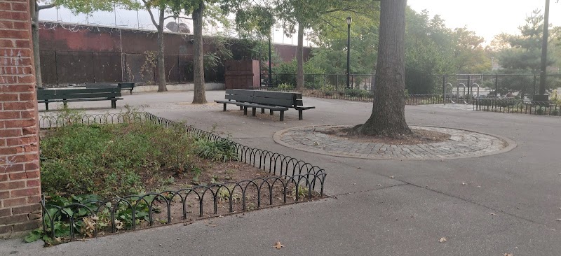 Torsney Dog Run - Sunnyside, NY