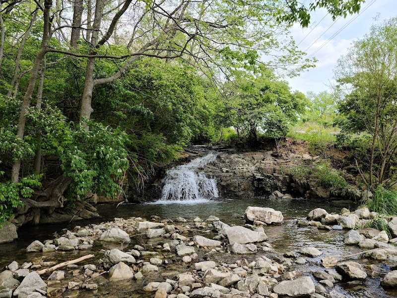 Twin Arch Reserve Parking Lot - Troy, OH