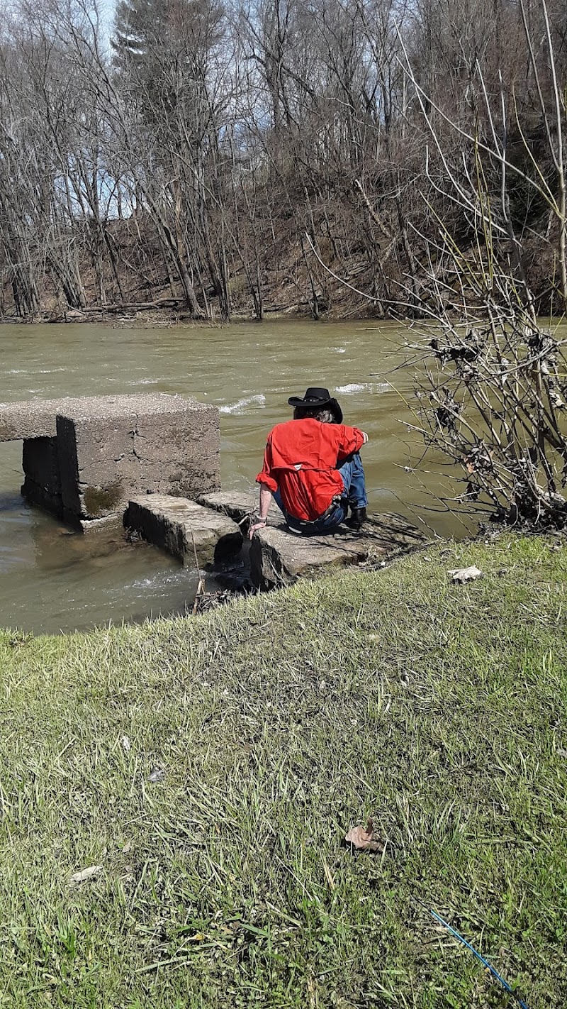 Stillwater Creek - Uhrichsville, OH