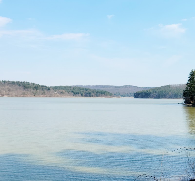 Tappan Dam Trailhead (Buckeye Trail) - Uhrichsville, OH