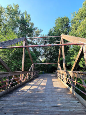 Aqueduct Trailhead