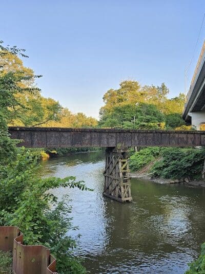 Aqueduct Trailhead - Valley View, OH